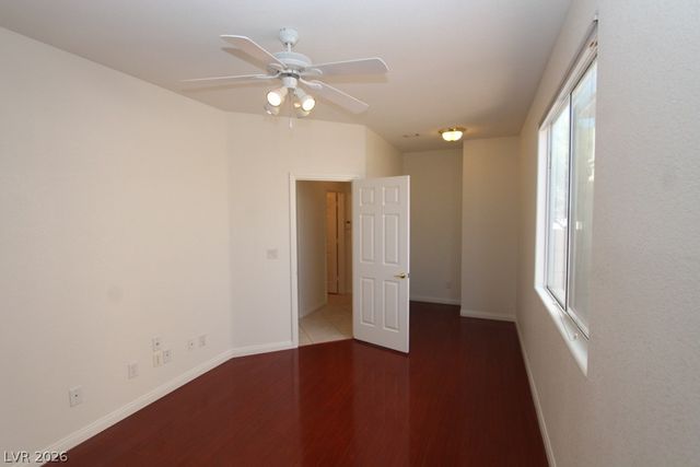 8247 AZURE SHORES Court, Las Vegas, NV 89117