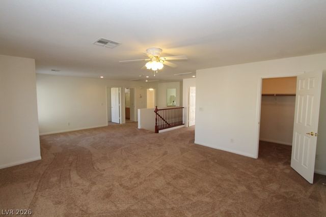 8247 AZURE SHORES Court, Las Vegas, NV 89117