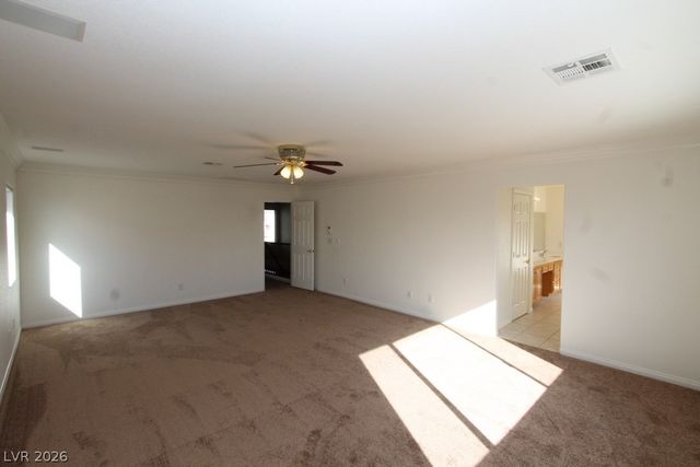 8247 AZURE SHORES Court, Las Vegas, NV 89117