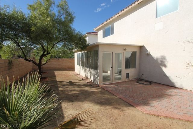 8247 AZURE SHORES Court, Las Vegas, NV 89117