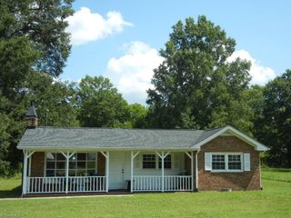 511 NC Highway 100, Whitsett, NC 27377