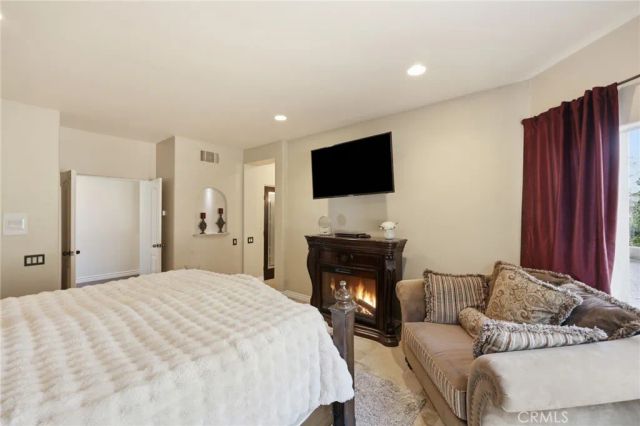 664 Manor Ridge Road, Santa Paula, CA 93060