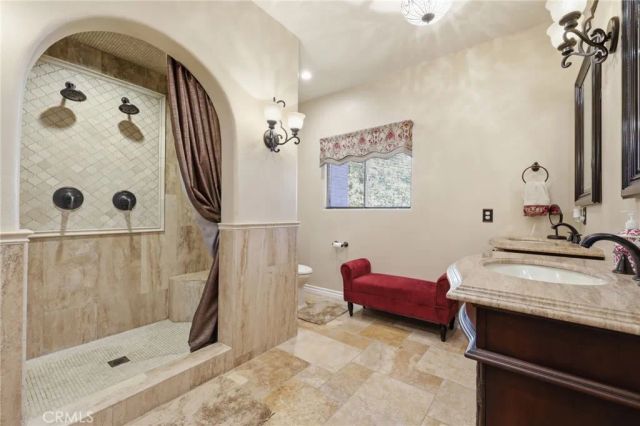 664 Manor Ridge Road, Santa Paula, CA 93060