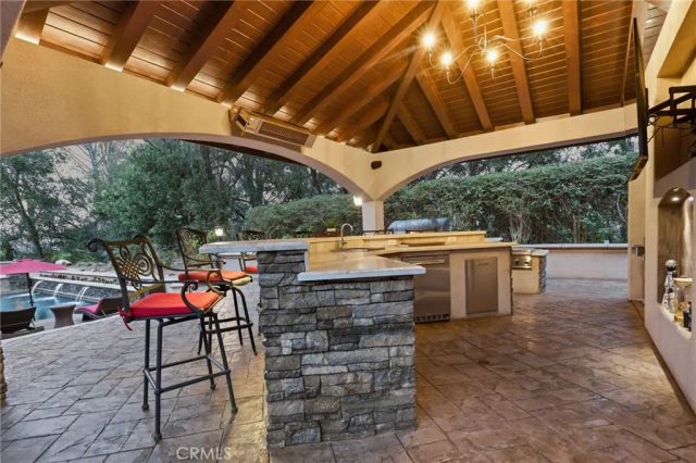 664 Manor Ridge Road, Santa Paula, CA 93060