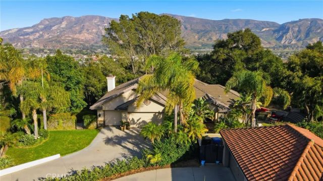 664 Manor Ridge Road, Santa Paula, CA 93060