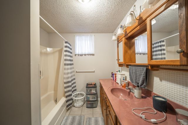 6601 County Line Road, Graff, MO 65660