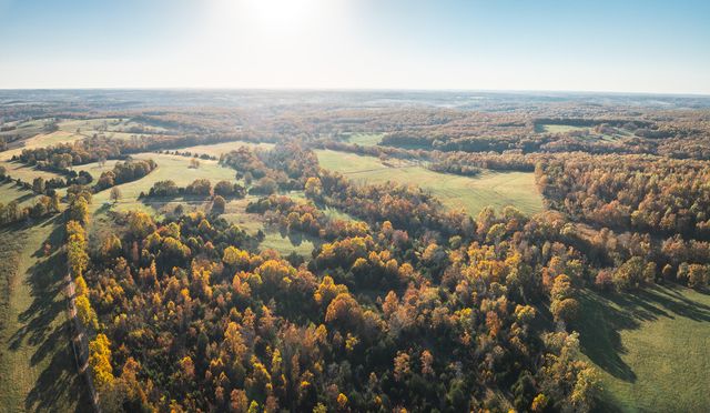 6601 County Line Road, Graff, MO 65660