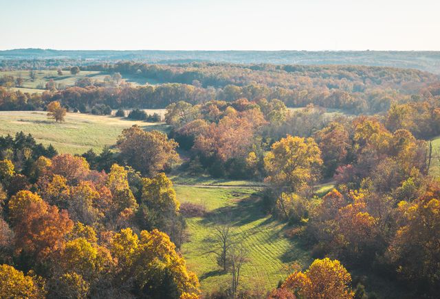 6601 County Line Road, Graff, MO 65660