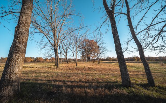 6601 County Line Road, Graff, MO 65660