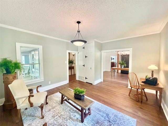 725 Bolivar Street, Denton, TX 76201
