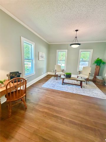 725 Bolivar Street, Denton, TX 76201