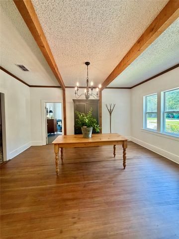 725 Bolivar Street, Denton, TX 76201