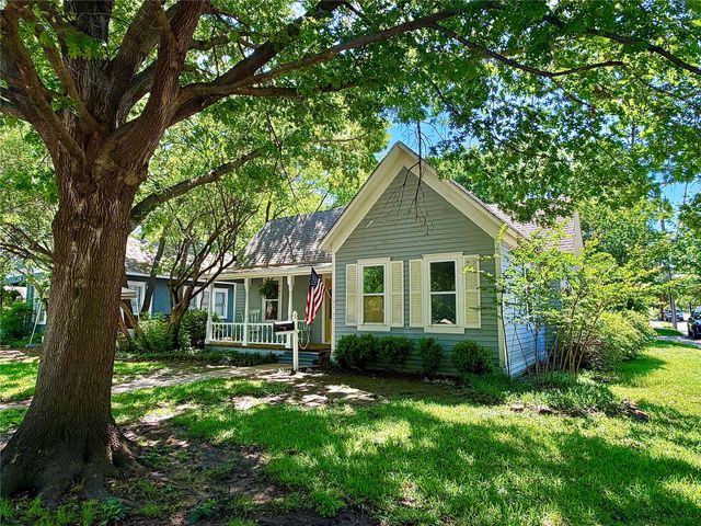725 Bolivar Street, Denton, TX 76201