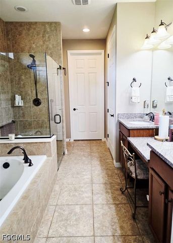 10817 Dennington RD, Fort Myers, FL 33913
