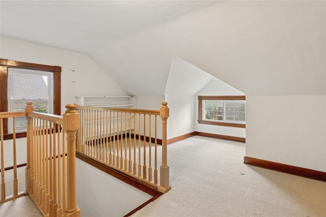 614 40th Street, Des Moines, IA 50312