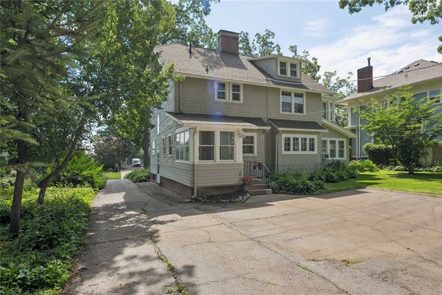 614 40th Street, Des Moines, IA 50312