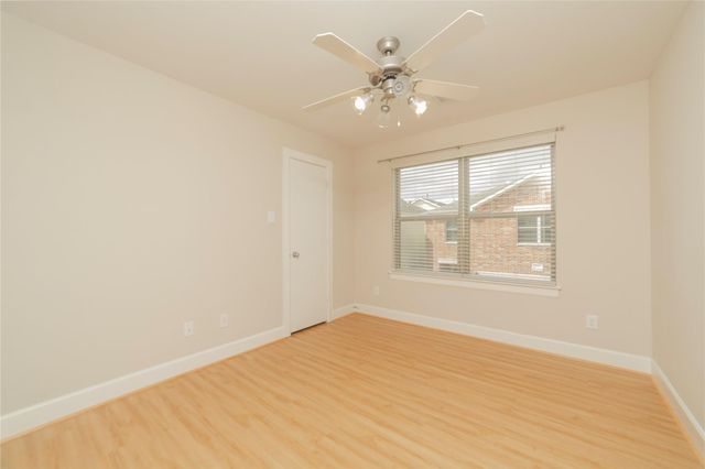 3718 Main Aspen Drive, Houston, TX 77025