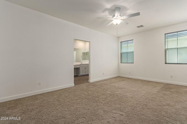 5540 S DILLON Circle, Mesa, AZ 85212