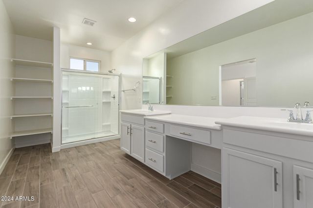 5540 S DILLON Circle, Mesa, AZ 85212