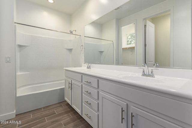 5540 S DILLON Circle, Mesa, AZ 85212