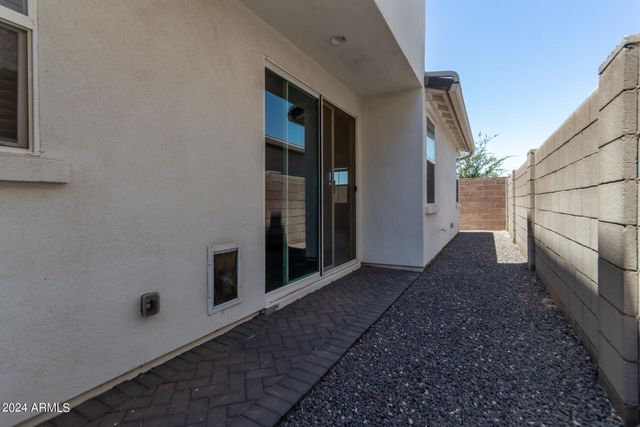 5540 S DILLON Circle, Mesa, AZ 85212