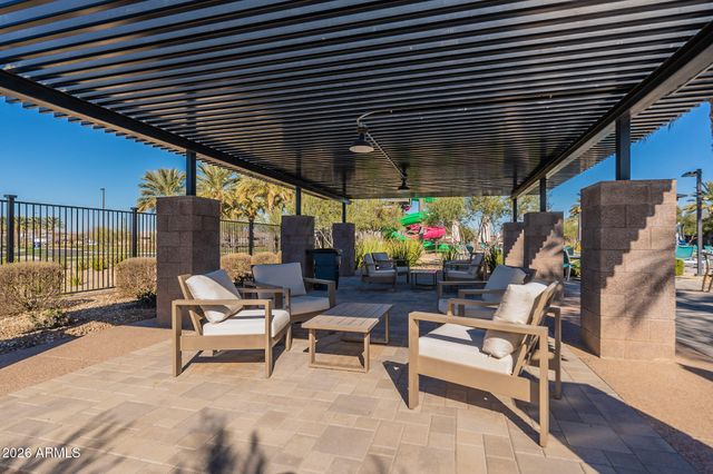 5540 S DILLON Circle, Mesa, AZ 85212