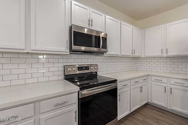 5540 S DILLON Circle, Mesa, AZ 85212