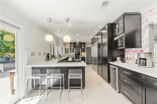 1520 Rugby Cir, Thousand Oaks, CA 91360