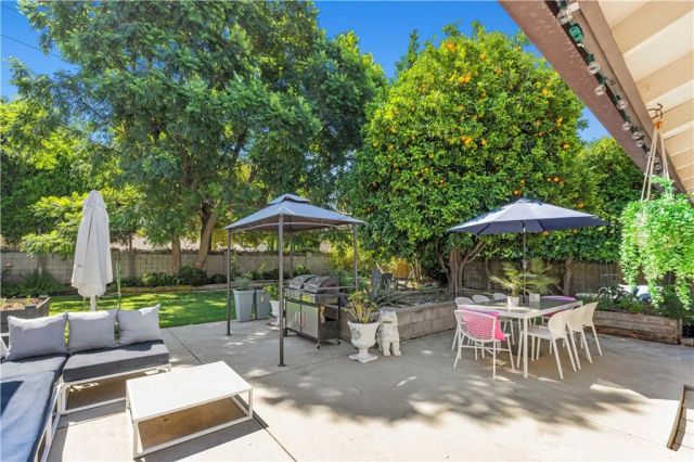 1520 Rugby Cir, Thousand Oaks, CA 91360