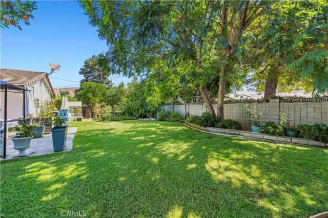 1520 Rugby Cir, Thousand Oaks, CA 91360