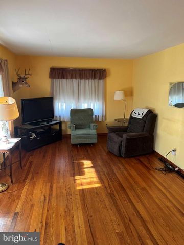 902 E OAK ST E E, Millville, NJ 08332