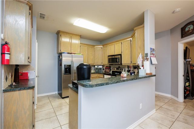 2333 Zuza Dr, Corpus Christi, TX 78418