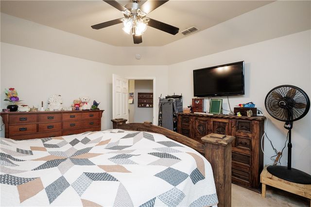 2333 Zuza Dr, Corpus Christi, TX 78418