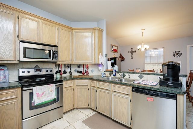 2333 Zuza Dr, Corpus Christi, TX 78418