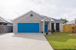 2333 Zuza Dr, Corpus Christi, TX 78418