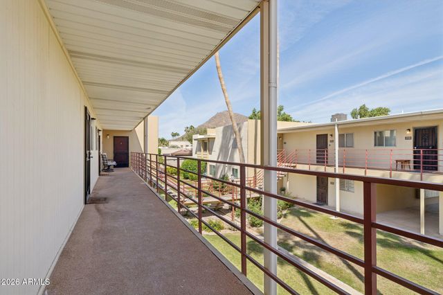 4630 N 68TH Street 272, Scottsdale, AZ 85251
