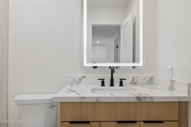 4630 N 68TH Street 272, Scottsdale, AZ 85251