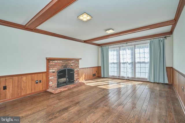 5806 BENT TWIG RD, Mclean, VA 22101