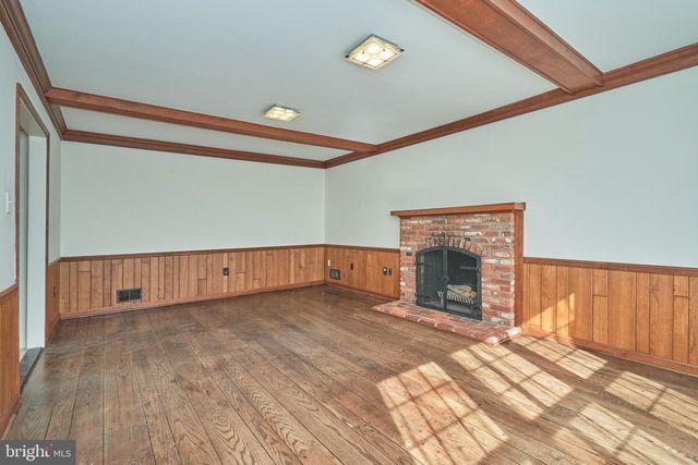 5806 BENT TWIG RD, Mclean, VA 22101