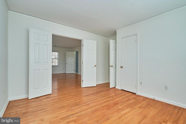 5806 BENT TWIG RD, Mclean, VA 22101