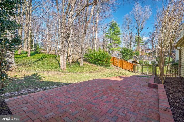 5806 BENT TWIG RD, Mclean, VA 22101