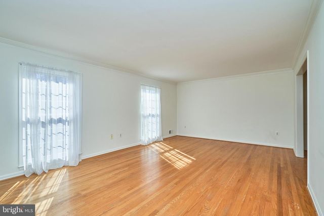 5806 BENT TWIG RD, Mclean, VA 22101