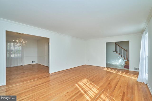 5806 BENT TWIG RD, Mclean, VA 22101