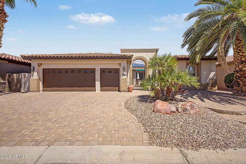 16230 W CHEERY LYNN Road, Goodyear, AZ 85395 — photo 3