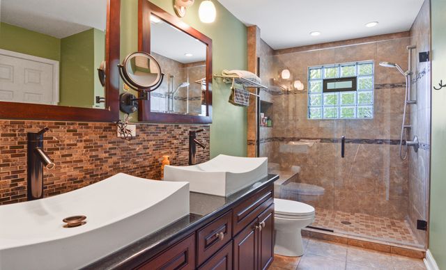 4690 W 130th Court, Alsip, IL 60803
