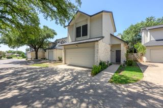 12212 Brigadoon LN 144, Austin, TX 78727