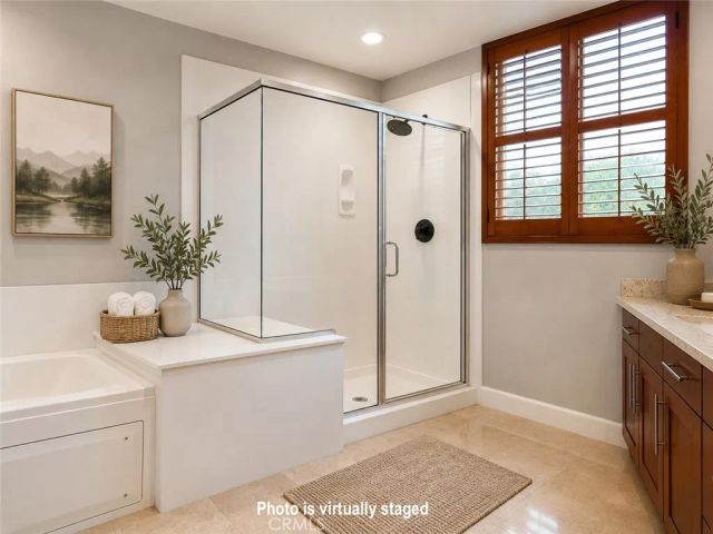 14412 Killion Street 310, Sherman Oaks, CA 91401