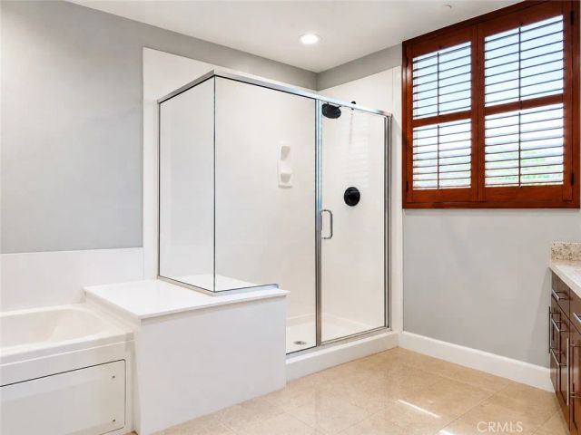 14412 Killion Street 310, Sherman Oaks, CA 91401