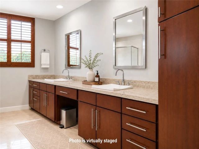 14412 Killion Street 310, Sherman Oaks, CA 91401