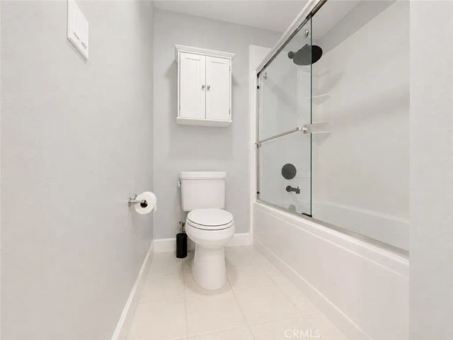 14412 Killion Street 310, Sherman Oaks, CA 91401